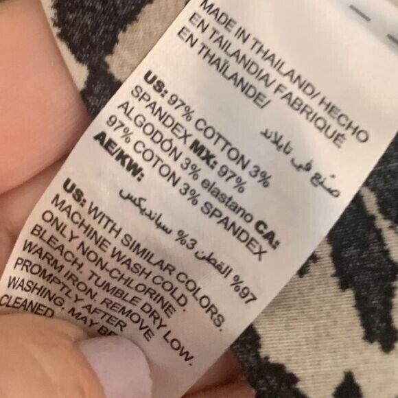 Chico's Leopard Print Cotton Button Up Shirt Top Blouse PLUS Size 3 (LG 16/18) - Picture 5 of 5